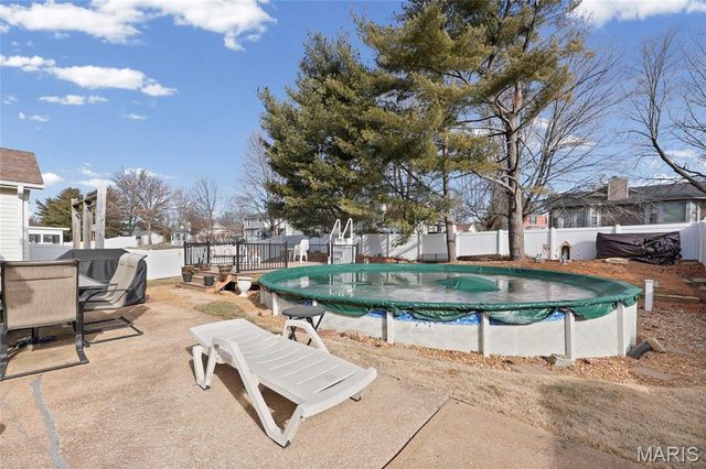 1048 Patience Drive, Florissant, MO 63034