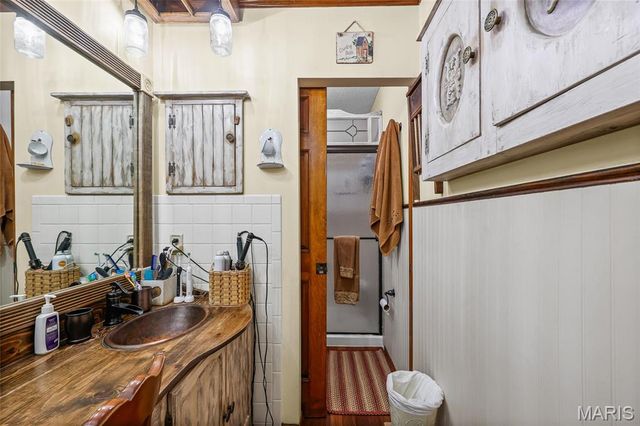 1048 Patience Drive, Florissant, MO 63034