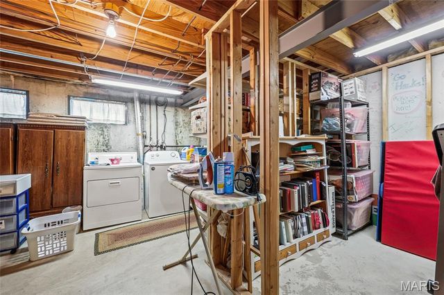 1048 Patience Drive, Florissant, MO 63034