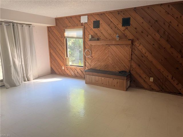 1520 Saybrook CV, Virginia Beach, VA 23464