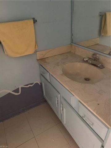 1520 Saybrook CV, Virginia Beach, VA 23464