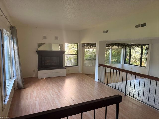 1520 Saybrook CV, Virginia Beach, VA 23464