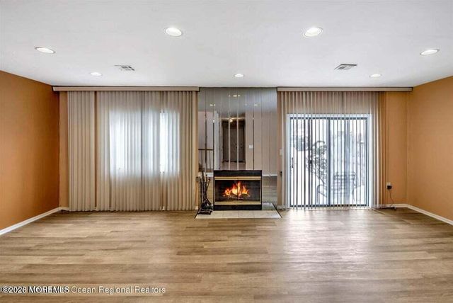 123 Tangerine Drive, Marlboro, NJ 07746