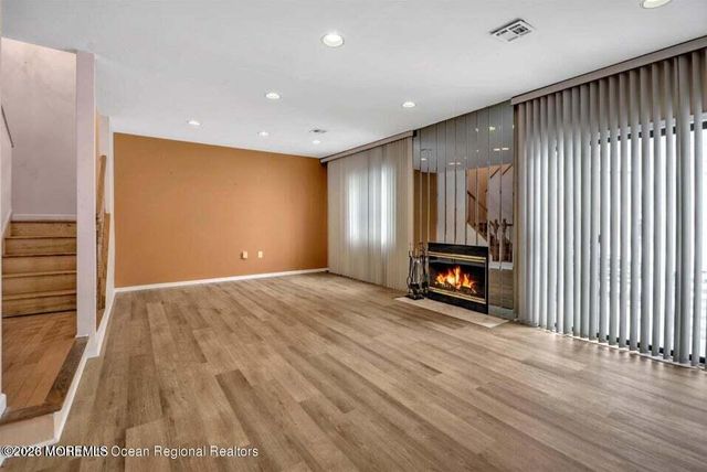 123 Tangerine Drive, Marlboro, NJ 07746