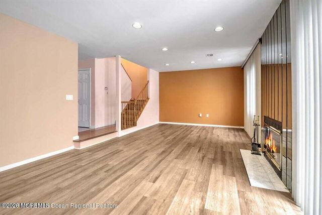 123 Tangerine Drive, Marlboro, NJ 07746