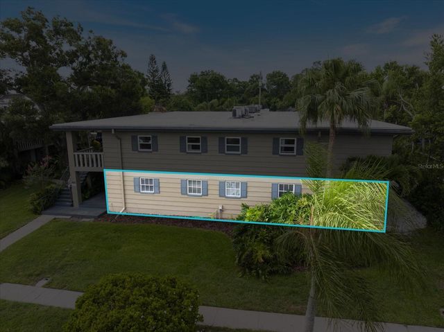 450 32ND AVENUE N 106W, St Petersburg, FL 33704