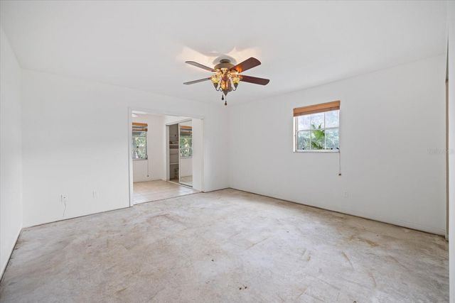 450 32ND AVENUE N 106W, St Petersburg, FL 33704