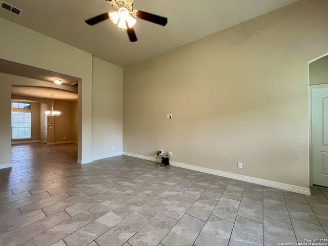 4928 Eagle Valley, Schertz, TX 78108