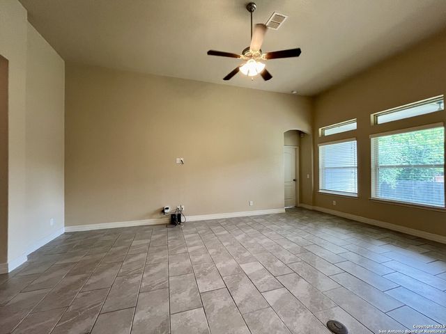 4928 Eagle Valley, Schertz, TX 78108