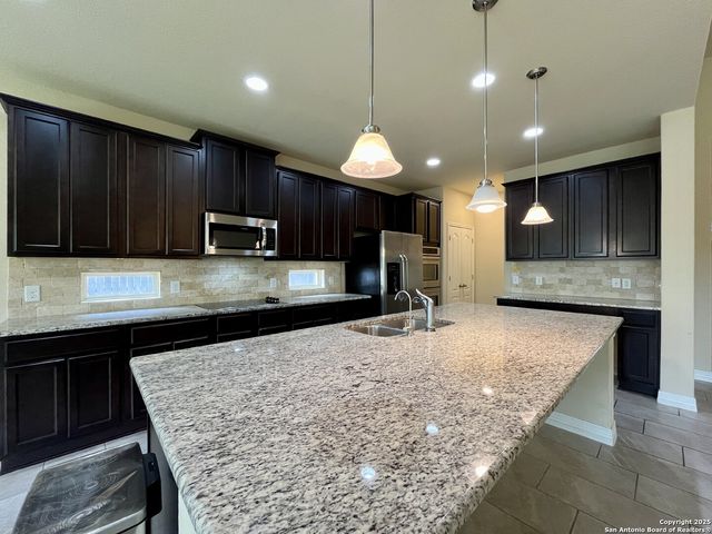 4928 Eagle Valley, Schertz, TX 78108