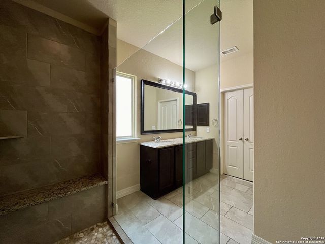 4928 Eagle Valley, Schertz, TX 78108
