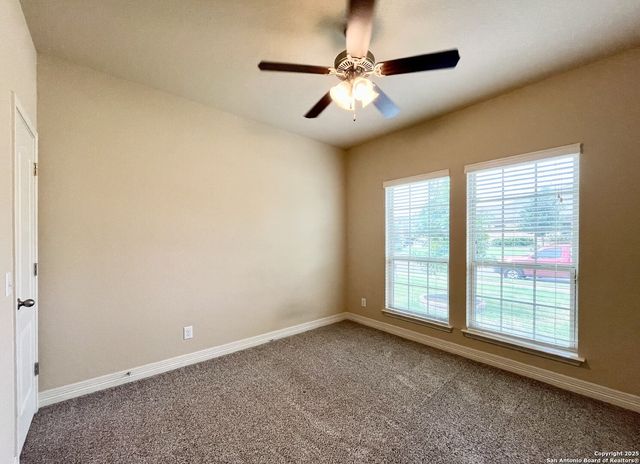 4928 Eagle Valley, Schertz, TX 78108