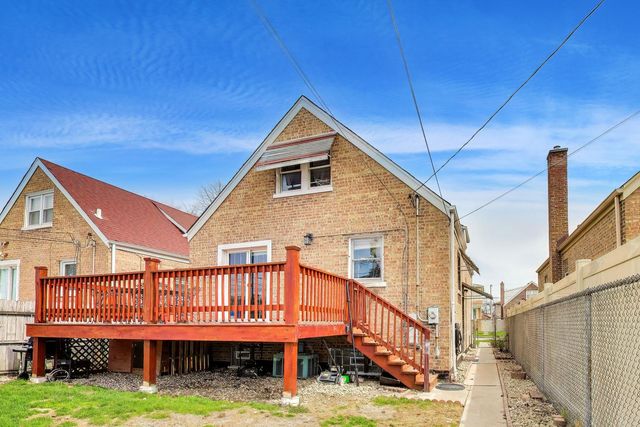 8022 S ALBANY Avenue, Chicago, IL 60652