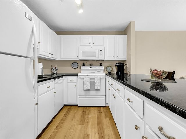11 Church Street G14, Salem, MA 01970