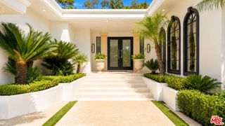 1856 Loma Vista Drive, Beverly Hills, CA 90210