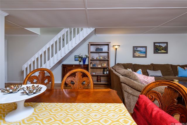 94-1030 Anania Circle 79, Honolulu, HI 96789