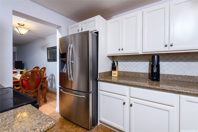 94-1030 Anania Circle 79, Honolulu, HI 96789