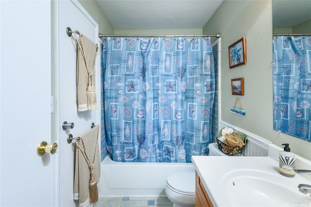 94-1030 Anania Circle 79, Honolulu, HI 96789