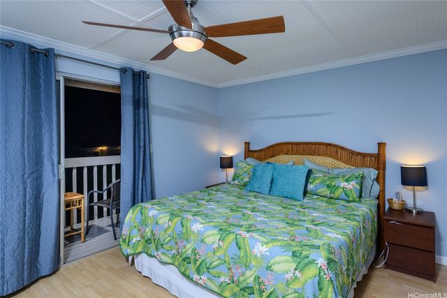 94-1030 Anania Circle 79, Honolulu, HI 96789