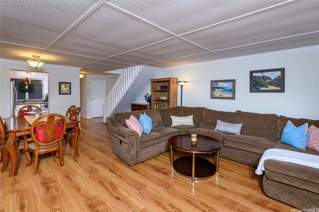 94-1030 Anania Circle 79, Honolulu, HI 96789