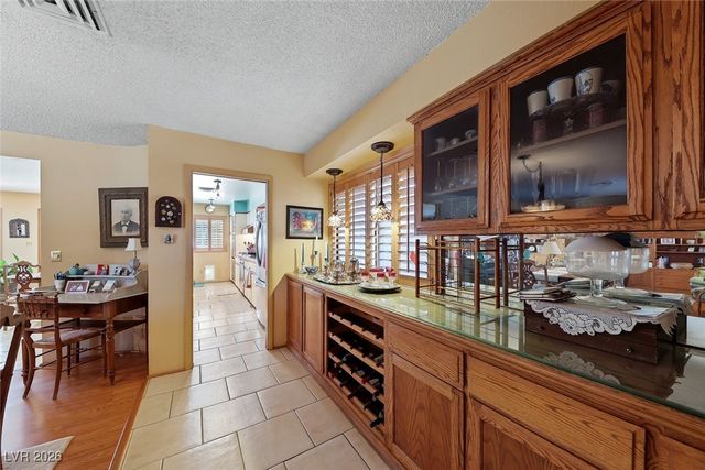 2909 Colanthe Avenue, Las Vegas, NV 89102