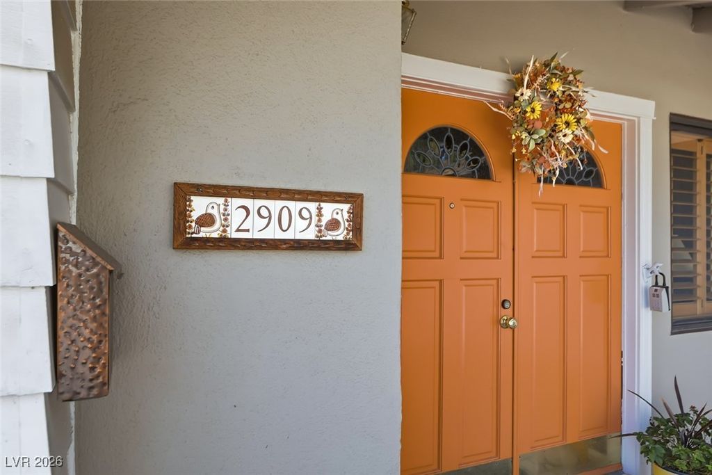 2909 Colanthe Avenue, Las Vegas, NV 89102