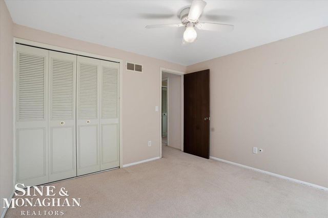 31627 Breezeway Street, Chesterfield Twp, MI 48047