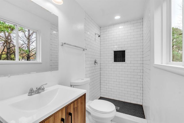 4302 WILLOW PARK CV, Memphis, TN 38141