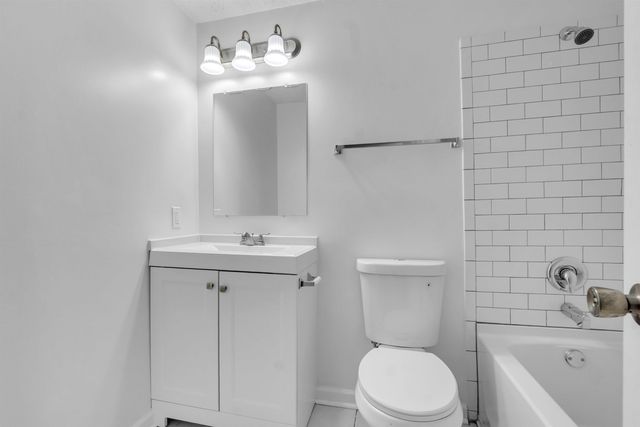 4302 WILLOW PARK CV, Memphis, TN 38141