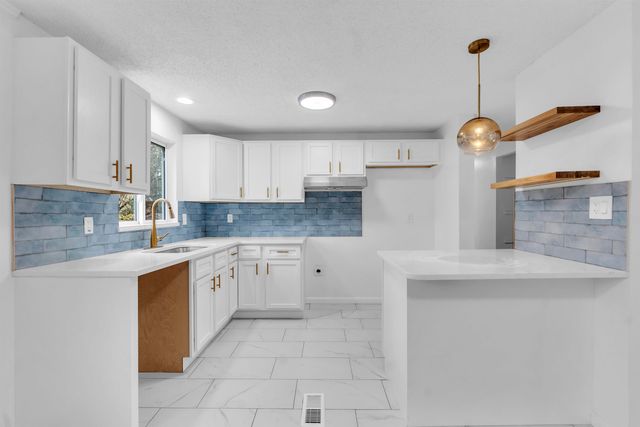 4302 WILLOW PARK CV, Memphis, TN 38141