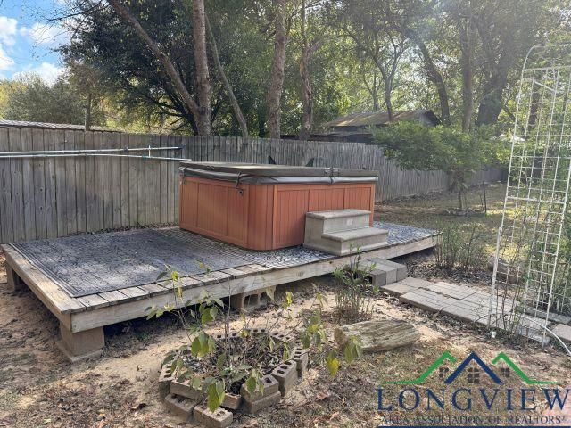 164 W Hayden, Carthage, TX 75633