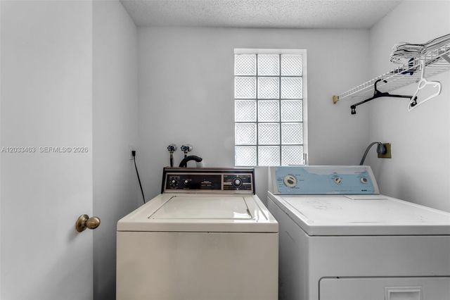 15640 SW 98th Street, Miami, FL 33196
