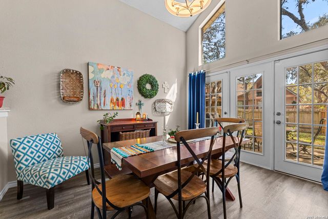 9318 Jorwoods, San Antonio, TX 78250