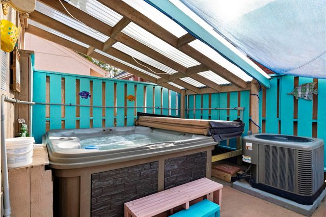 305 21st Ave S Apt 116, Myrtle Beach, SC 29577