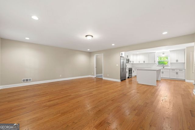 247 Millbrook Farm Road, Marietta, GA 30068