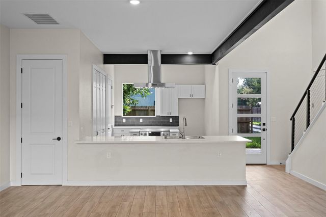 3613 Munson ST, Austin, TX 78721