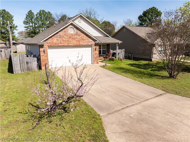 901 Mason Street, Fort Smith, AR 72908