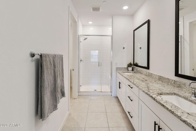 4077 S SABRINA Drive 109, Chandler, AZ 85248