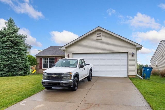 4736 Anglers Lane, Fort Wayne, IN 46808