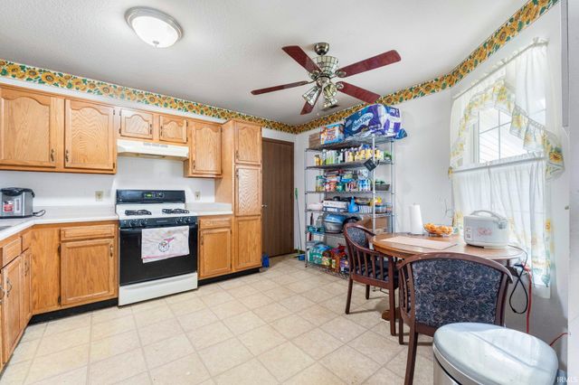 4736 Anglers Lane, Fort Wayne, IN 46808