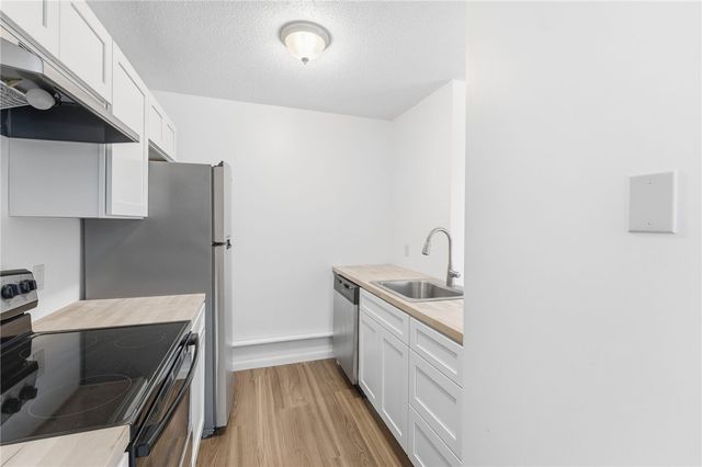 11 Apache Drive D, Westerly, RI 02891