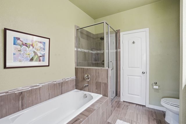 9504 Landing Way, Fort Worth, TX 76179