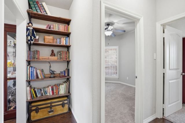 9504 Landing Way, Fort Worth, TX 76179