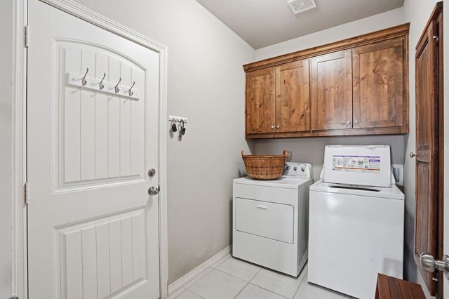 9504 Landing Way, Fort Worth, TX 76179