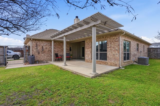 9504 Landing Way, Fort Worth, TX 76179