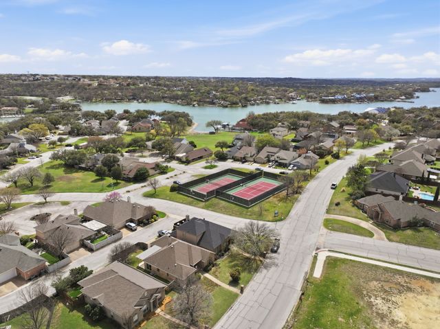 9504 Landing Way, Fort Worth, TX 76179