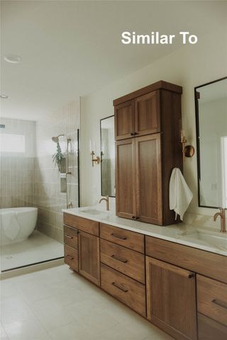 9001 Timberwood Drive, Johnston, IA 50131