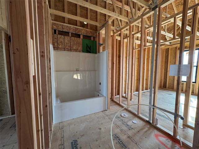 9001 Timberwood Drive, Johnston, IA 50131