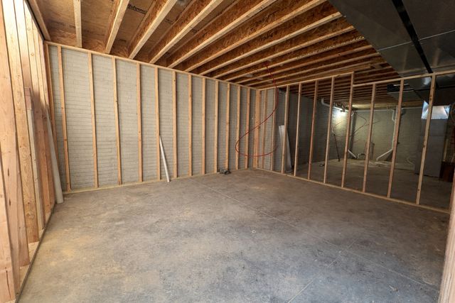 9001 Timberwood Drive, Johnston, IA 50131