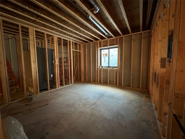 9001 Timberwood Drive, Johnston, IA 50131